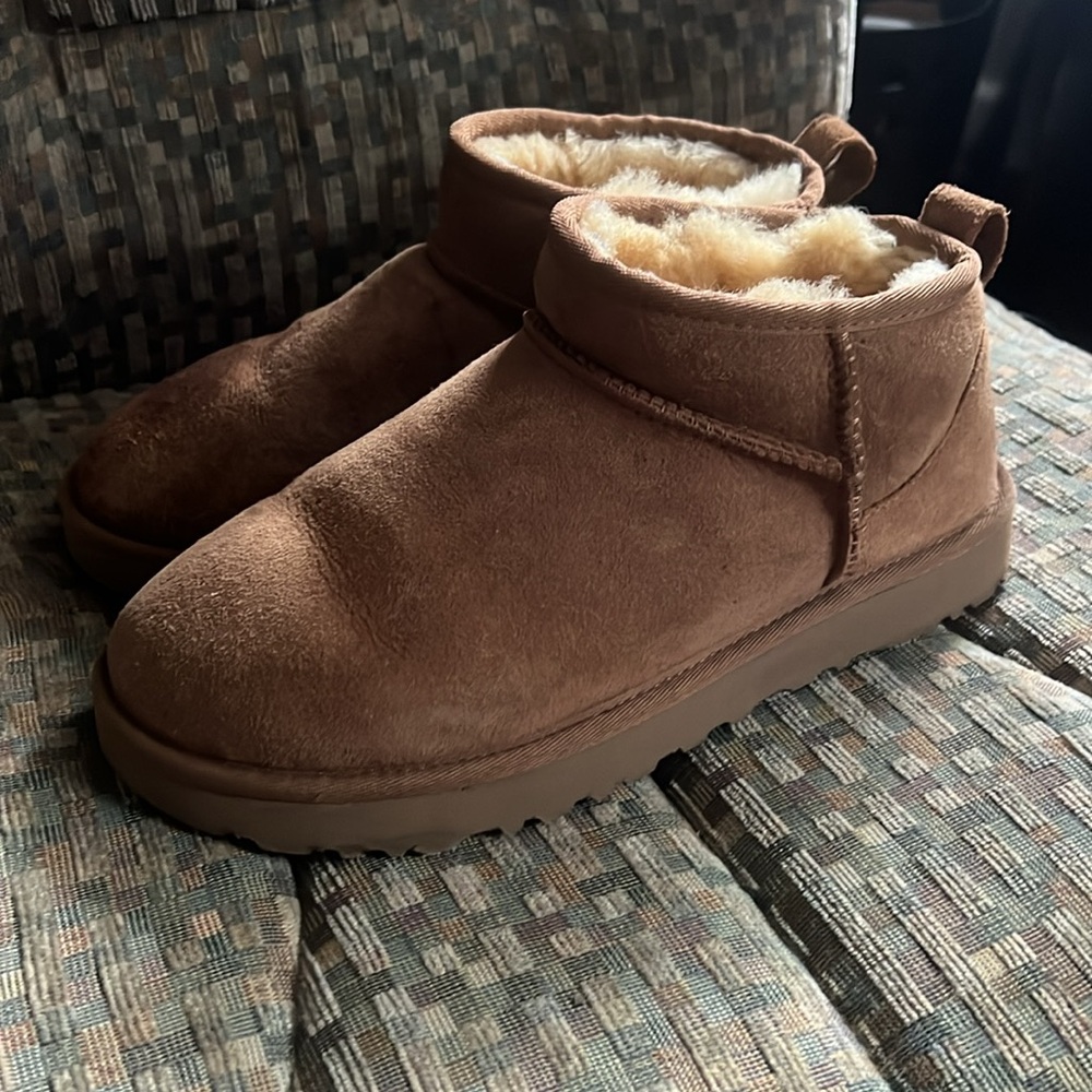 Ugg ultra mini
